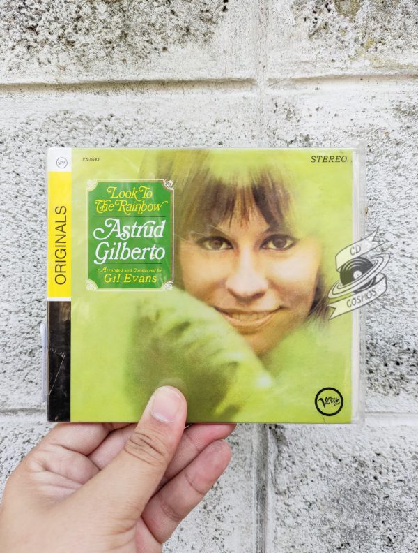 Astrud Gilberto - Look To The Rainbow