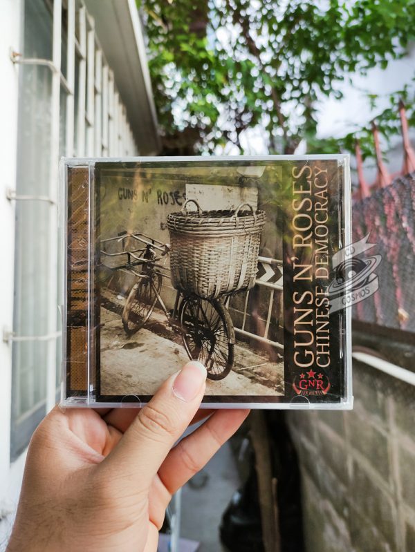 Gun 'N' Roses - Chinese Democracy