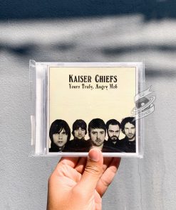 Kaiser Chiefs - Yours Truly Angry Mob