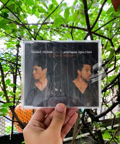 Lionel Richie Feat.Enrique Iglesias - To Love A Woman