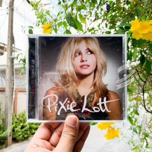 Pixie Lott - Turn It Up