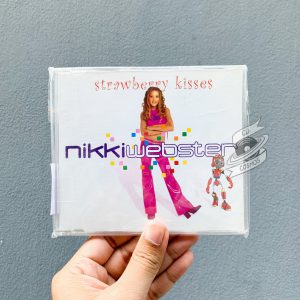 Nikki Webster - Strawberry Kisses
