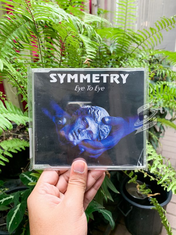 Symmetry - Eye To Eye