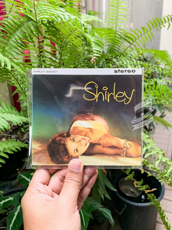 Shirley Bassey - With Geoff Love & His Orchestra Shirley