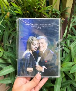 Tony Bennett & Lady Gaga - Cheek To Cheek Live!