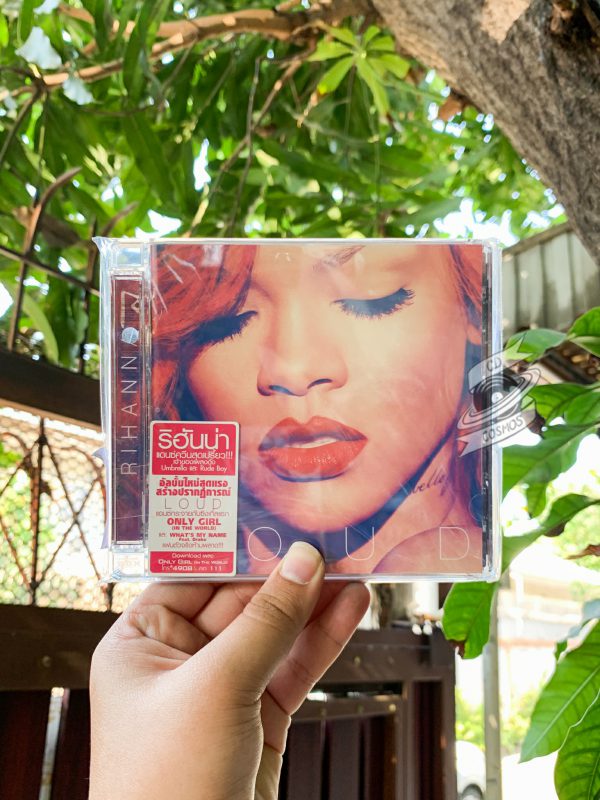 Rihanna - Loud