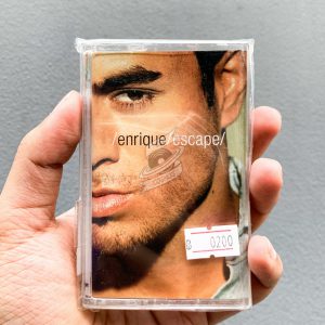 Enrique Iglesias - Escape