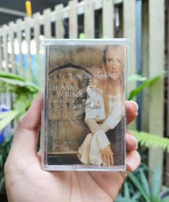 Lee Ann Womack - Something Worth Leaving Behind