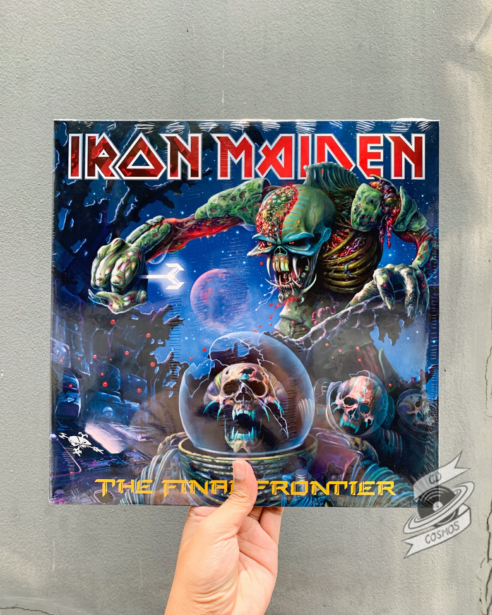 Iron Maiden – The Final Frontier (Metal Tin Casing) CD – Let's Save the CD