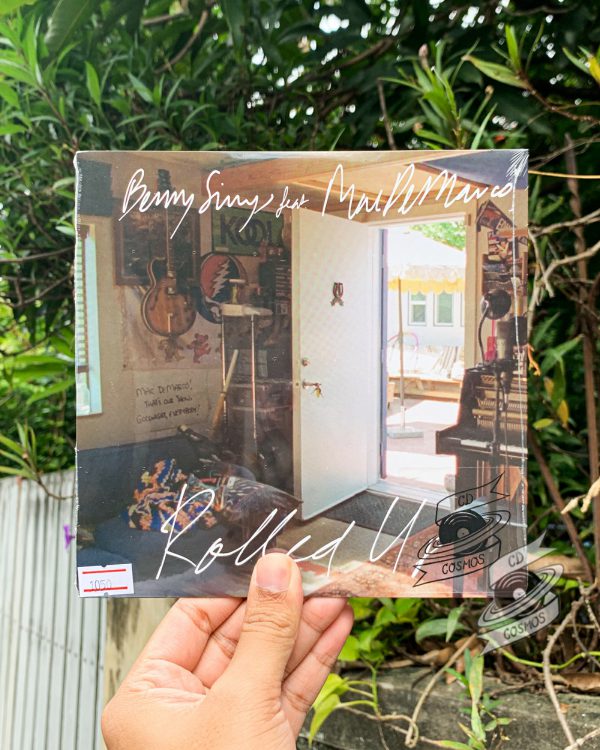 Benny Sings – Rolled Up Vinyl