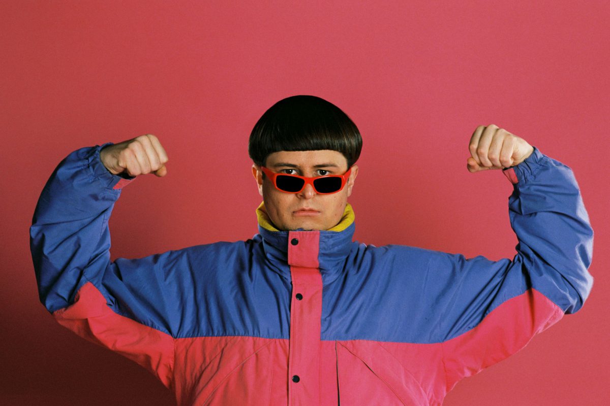 Oliver Tree - Life Goes On