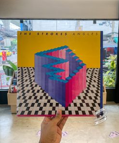 The Strokes – Angles