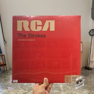 The Strokes – Comedown Machine