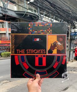 The Strokes – Room On Fire