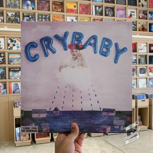 Melanie Martinez – Cry Baby