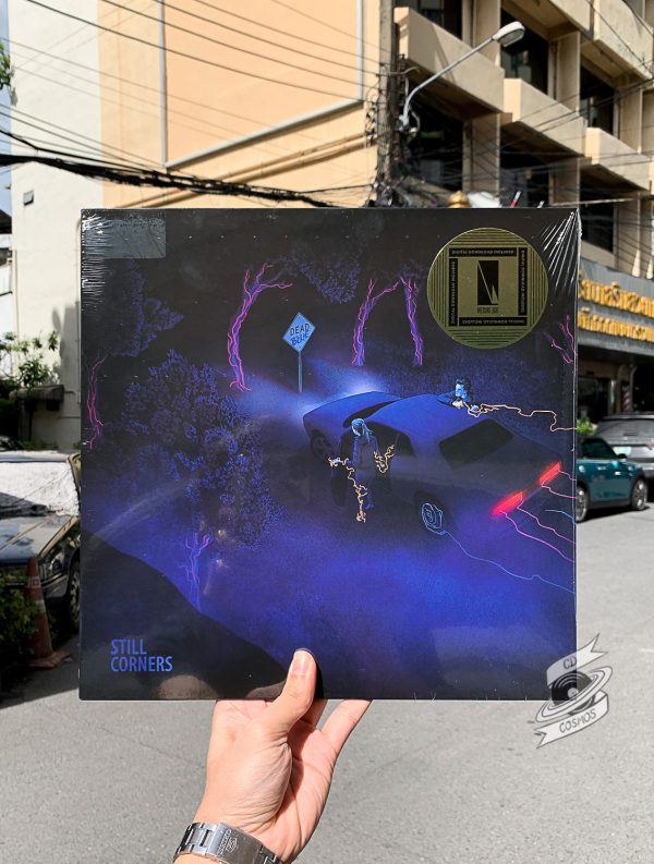 Still Corners – Dead Blue