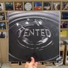 Yented – EP (ปกดำ)