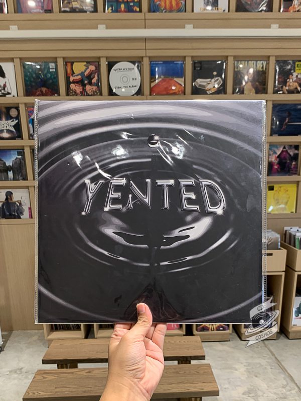 Yented – EP (ปกดำ)