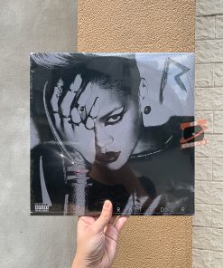 Rihanna – Rated R