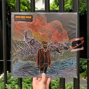 Iron And Wine – Kiss Each Other Clean
