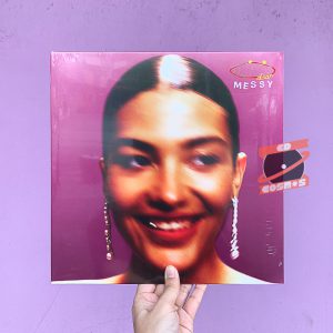 Olivia Dean – Messy