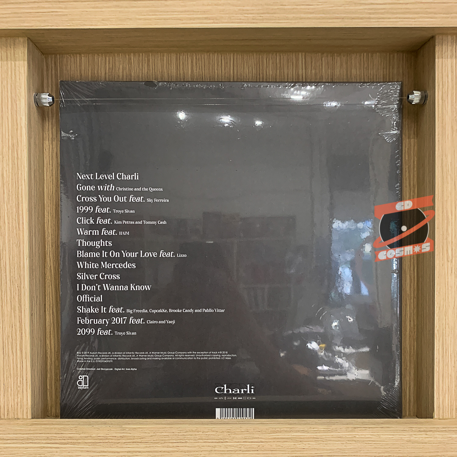 Charli XCX – Charli