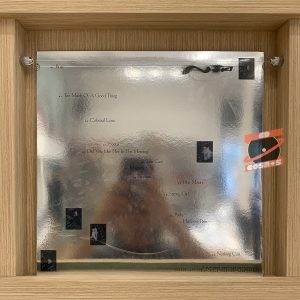 Niki – Buzz (Ink & Paint Vinyl)