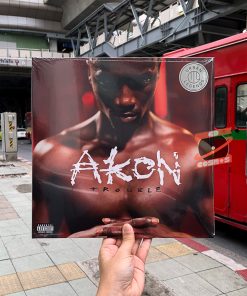 Akon – Trouble
