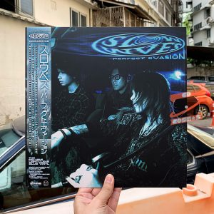 Slowwves - Perfect Evasion (Transparent Blue Vinyl)