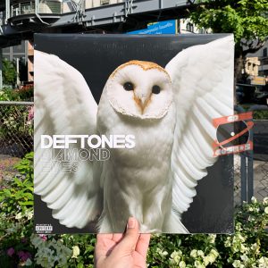 Deftones - Diamond Eyes