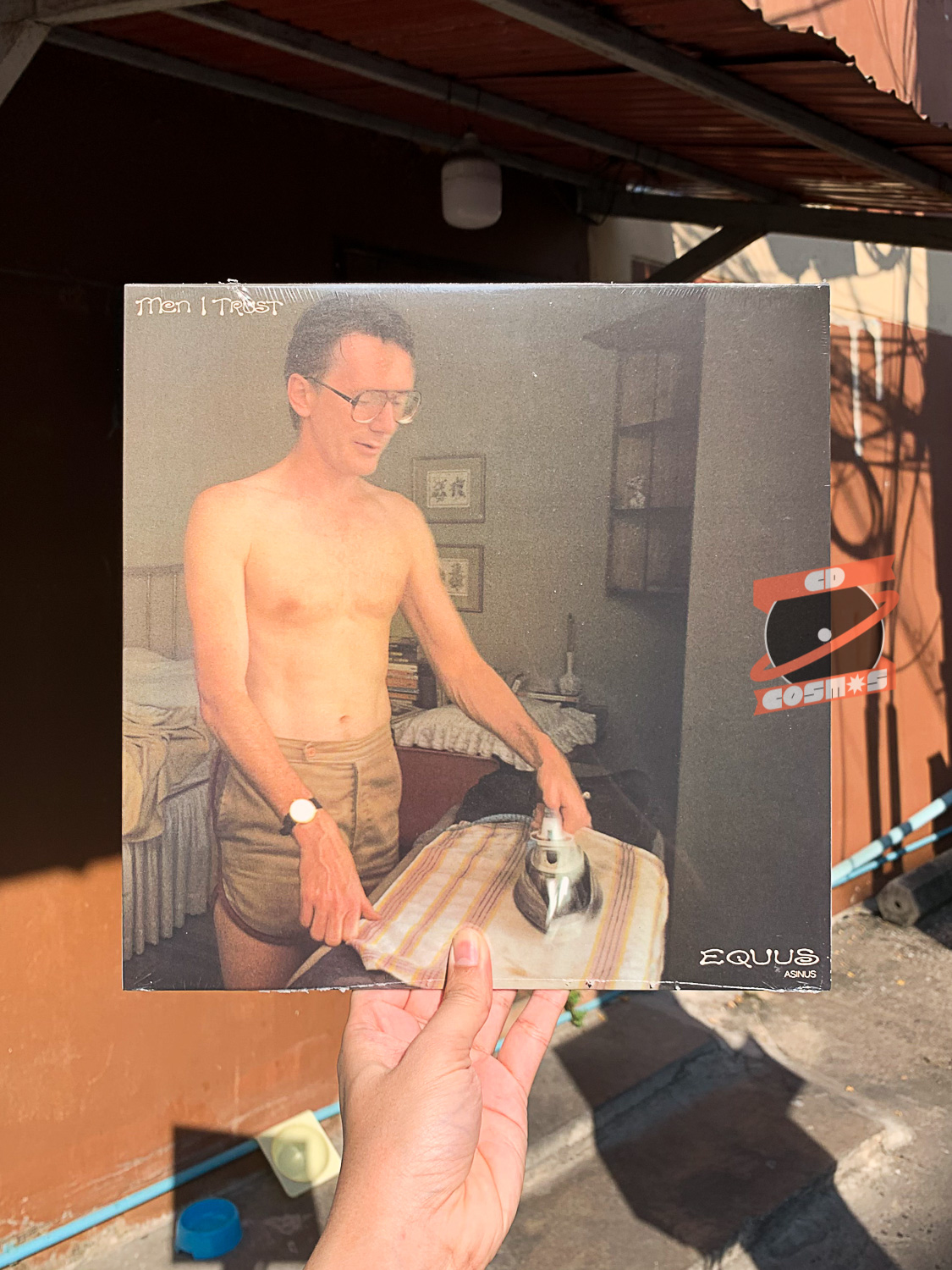 Men I Trust – Equus Asinus