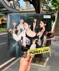 Le Sserafim – 2nd Studio Album 'PUREFLOW' pt.1 (Yellow Vinyl)